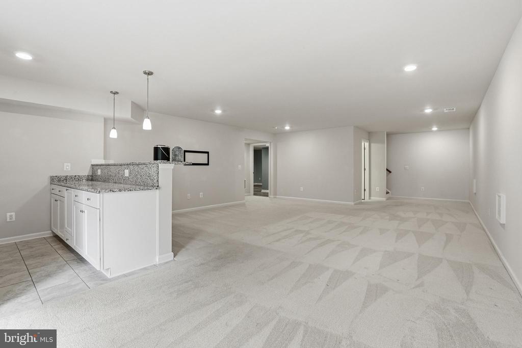 6107 NEW BERNE RD, FREDERICKSBURG, Virginia 22407, 5 Bedrooms Bedrooms, ,4 BathroomsBathrooms,Residential,6107 NEW BERNE RD,VASP2040854 MLS # VASP2040854