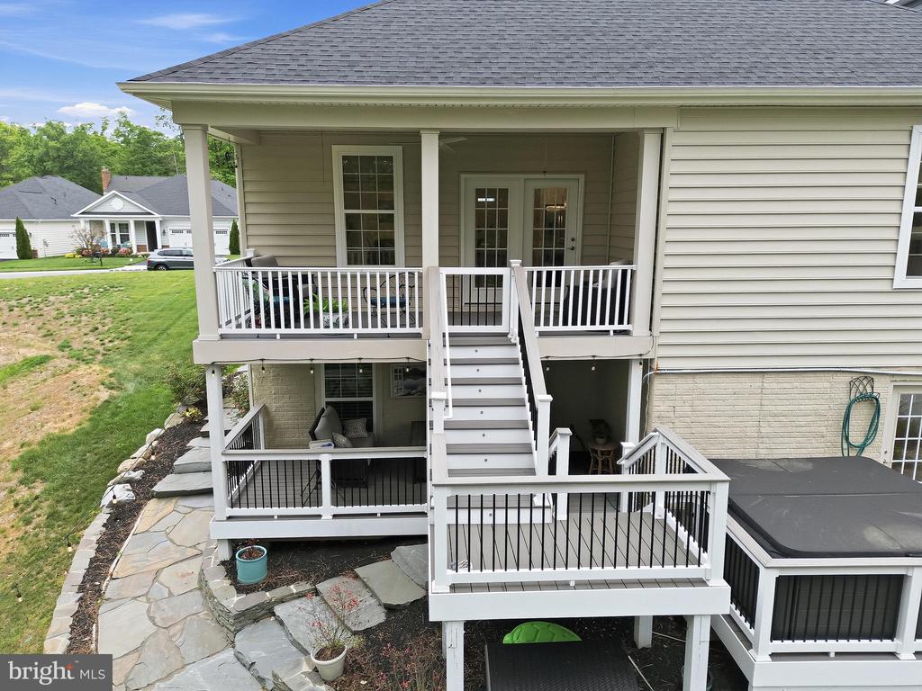 6107 NEW BERNE RD, FREDERICKSBURG, Virginia 22407, 5 Bedrooms Bedrooms, ,4 BathroomsBathrooms,Residential,6107 NEW BERNE RD,VASP2040854 MLS # VASP2040854