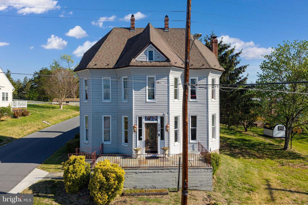 330 MECHANIC ST, LURAY, Virginia 22835, 4 Bedrooms Bedrooms, ,4 BathroomsBathrooms,Residential,330 MECHANIC ST,VAPA2006290 MLS # VAPA2006290