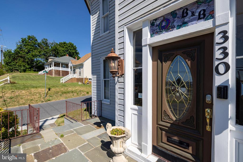 330 MECHANIC ST, LURAY, Virginia 22835, 4 Bedrooms Bedrooms, ,4 BathroomsBathrooms,Residential,330 MECHANIC ST,VAPA2006290 MLS # VAPA2006290