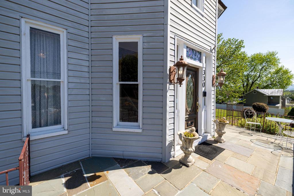 330 MECHANIC ST, LURAY, Virginia 22835, 4 Bedrooms Bedrooms, ,4 BathroomsBathrooms,Residential,330 MECHANIC ST,VAPA2006290 MLS # VAPA2006290