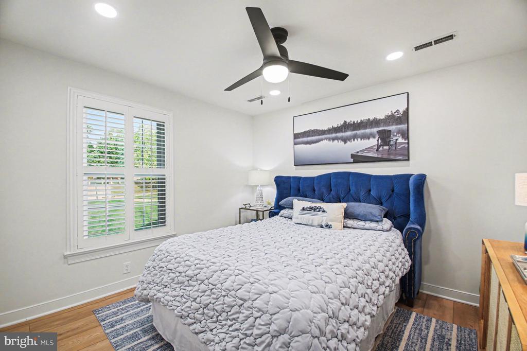 11701 HAMPSHIRE CT, FREDERICKSBURG, Virginia 22407, 3 Bedrooms Bedrooms, ,3 BathroomsBathrooms,Residential,SUMMERLAKE,11701 HAMPSHIRE CT,VASP2041246 MLS # VASP2041246