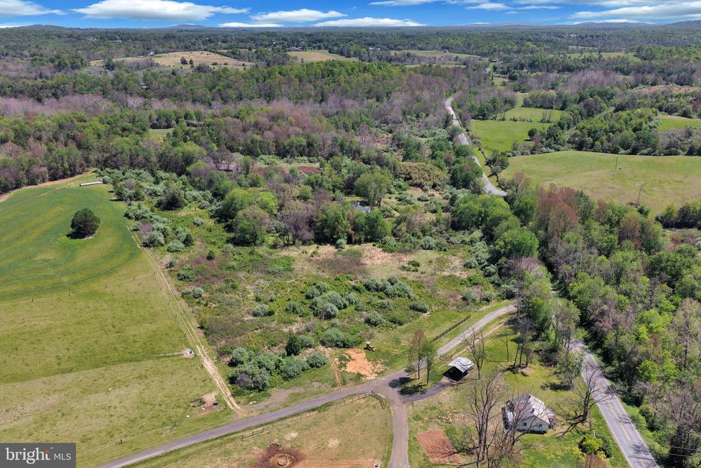 6547 SPERRYVILLE PIKE, BOSTON, Virginia 22713, 4 Bedrooms Bedrooms, ,3 BathroomsBathrooms,Residential,6547 SPERRYVILLE PIKE,VACU2013478 MLS # VACU2013478 6547 SPERRYVILLE PIKE, BOSTON, Virginia 22713, 4 Bedrooms Bedrooms, ,3 BathroomsBathrooms,Residential,6547 SPERRYVILLE PIKE,VACU2013478 MLS # VACU2013478