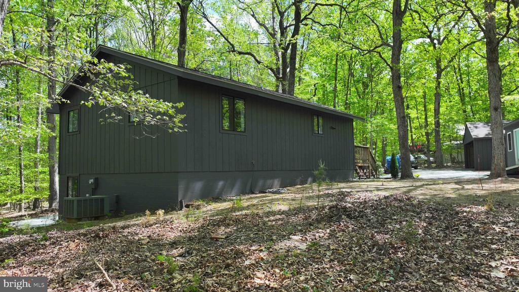 204 UNION MILLS RD, TROY, Virginia 22974, 3 Bedrooms Bedrooms, ,1 BathroomBathrooms,Residential,204 UNION MILLS RD,VAFN2000678 MLS # VAFN2000678
