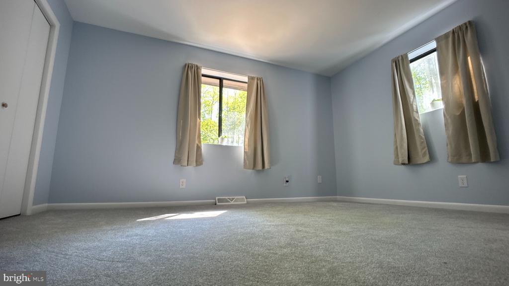 204 UNION MILLS RD, TROY, Virginia 22974, 3 Bedrooms Bedrooms, ,1 BathroomBathrooms,Residential,204 UNION MILLS RD,VAFN2000678 MLS # VAFN2000678