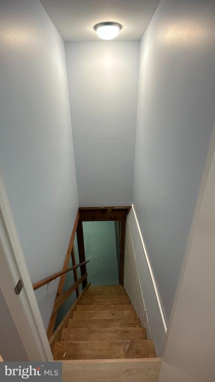 204 UNION MILLS RD, TROY, Virginia 22974, 3 Bedrooms Bedrooms, ,1 BathroomBathrooms,Residential,204 UNION MILLS RD,VAFN2000678 MLS # VAFN2000678