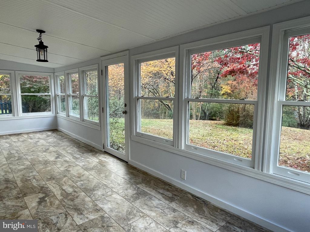 240 WHORTON HOLLOW RD, CASTLETON, Virginia 22716, 3 Bedrooms Bedrooms, ,2 BathroomsBathrooms,Residential,240 WHORTON HOLLOW RD,VARP2002628 MLS # VARP2002628