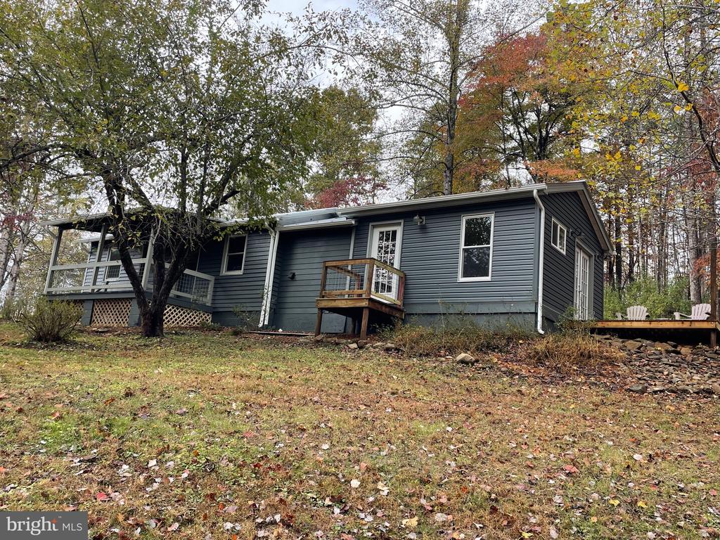 240 WHORTON HOLLOW RD, CASTLETON, Virginia 22716, 3 Bedrooms Bedrooms, ,2 BathroomsBathrooms,Residential,240 WHORTON HOLLOW RD,VARP2002628 MLS # VARP2002628