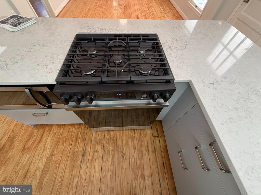 240 WHORTON HOLLOW RD, CASTLETON, Virginia 22716, 3 Bedrooms Bedrooms, ,2 BathroomsBathrooms,Residential,240 WHORTON HOLLOW RD,VARP2002628 MLS # VARP2002628