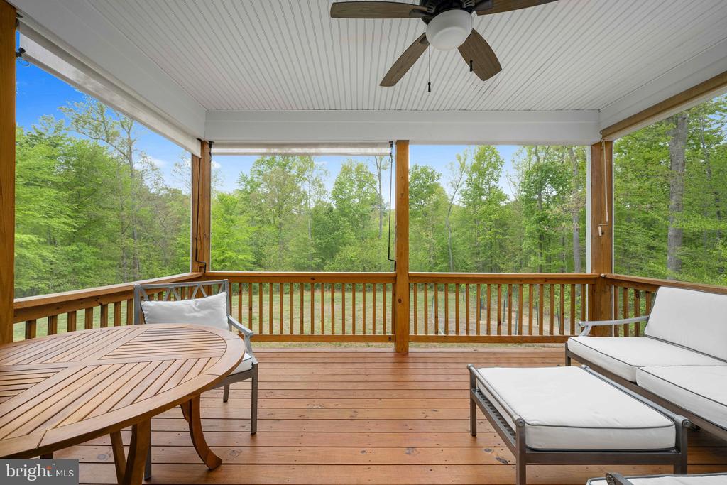 20430 SUNSET HILL DR, LIGNUM, Virginia 22726, 3 Bedrooms Bedrooms, ,2 BathroomsBathrooms,Residential,20430 SUNSET HILL DR,VACU2013490 MLS # VACU2013490