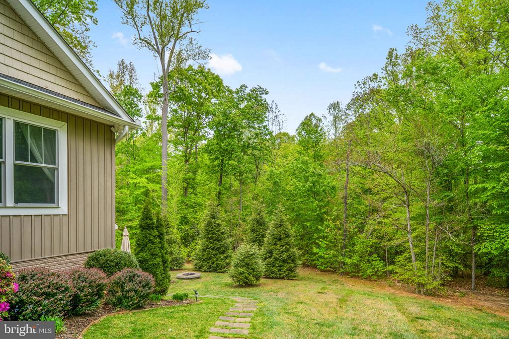 20430 SUNSET HILL DR, LIGNUM, Virginia 22726, 3 Bedrooms Bedrooms, ,2 BathroomsBathrooms,Residential,20430 SUNSET HILL DR,VACU2013490 MLS # VACU2013490