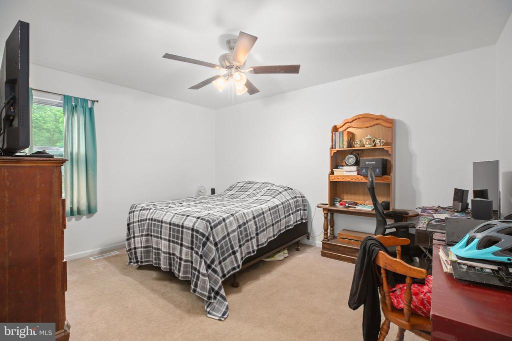 50 LOVETT DR, FREDERICKSBURG, Virginia 22407, 4 Bedrooms Bedrooms, ,3 BathroomsBathrooms,Residential,50 LOVETT DR,VASP2041458 MLS # VASP2041458
