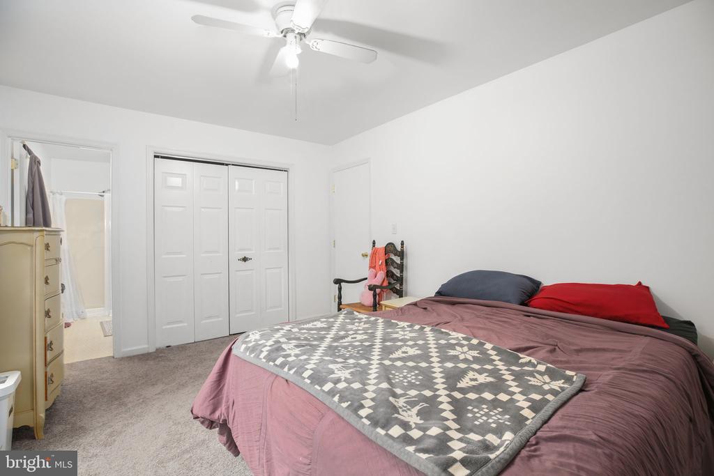 50 LOVETT DR, FREDERICKSBURG, Virginia 22407, 4 Bedrooms Bedrooms, ,3 BathroomsBathrooms,Residential,50 LOVETT DR,VASP2041458 MLS # VASP2041458