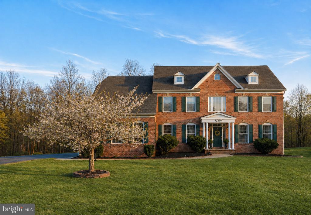 12504 SINGLE OAK RD, FREDERICKSBURG, Virginia 22407, 5 Bedrooms Bedrooms, ,3 BathroomsBathrooms,Residential,12504 SINGLE OAK RD,VASP2041472 MLS # VASP2041472