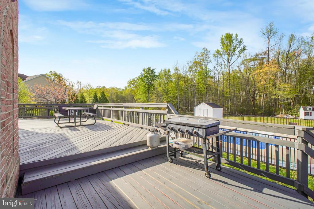 12504 SINGLE OAK RD, FREDERICKSBURG, Virginia 22407, 5 Bedrooms Bedrooms, ,3 BathroomsBathrooms,Residential,12504 SINGLE OAK RD,VASP2041472 MLS # VASP2041472