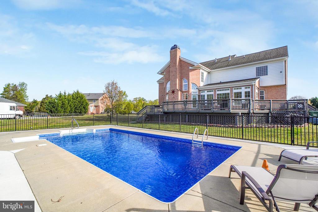 12504 SINGLE OAK RD, FREDERICKSBURG, Virginia 22407, 5 Bedrooms Bedrooms, ,3 BathroomsBathrooms,Residential,12504 SINGLE OAK RD,VASP2041472 MLS # VASP2041472