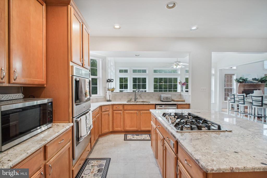 12504 SINGLE OAK RD, FREDERICKSBURG, Virginia 22407, 5 Bedrooms Bedrooms, ,3 BathroomsBathrooms,Residential,12504 SINGLE OAK RD,VASP2041472 MLS # VASP2041472
