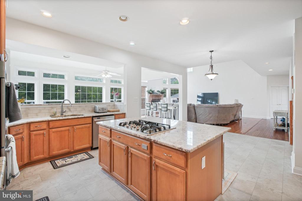 12504 SINGLE OAK RD, FREDERICKSBURG, Virginia 22407, 5 Bedrooms Bedrooms, ,3 BathroomsBathrooms,Residential,12504 SINGLE OAK RD,VASP2041472 MLS # VASP2041472