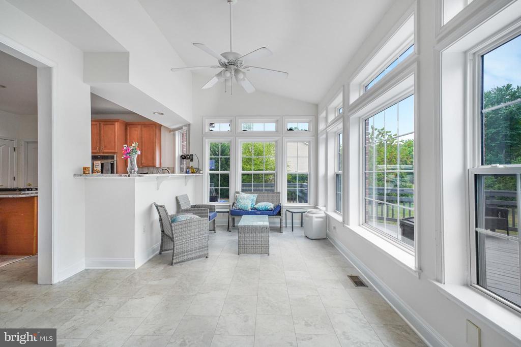 12504 SINGLE OAK RD, FREDERICKSBURG, Virginia 22407, 5 Bedrooms Bedrooms, ,3 BathroomsBathrooms,Residential,12504 SINGLE OAK RD,VASP2041472 MLS # VASP2041472