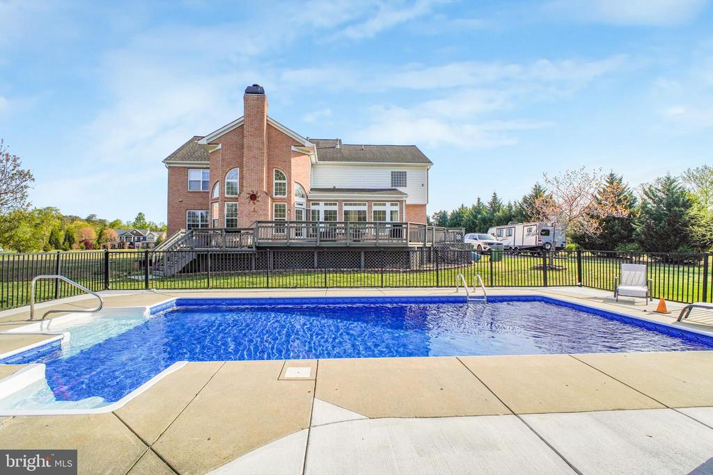 12504 SINGLE OAK RD, FREDERICKSBURG, Virginia 22407, 5 Bedrooms Bedrooms, ,3 BathroomsBathrooms,Residential,12504 SINGLE OAK RD,VASP2041472 MLS # VASP2041472