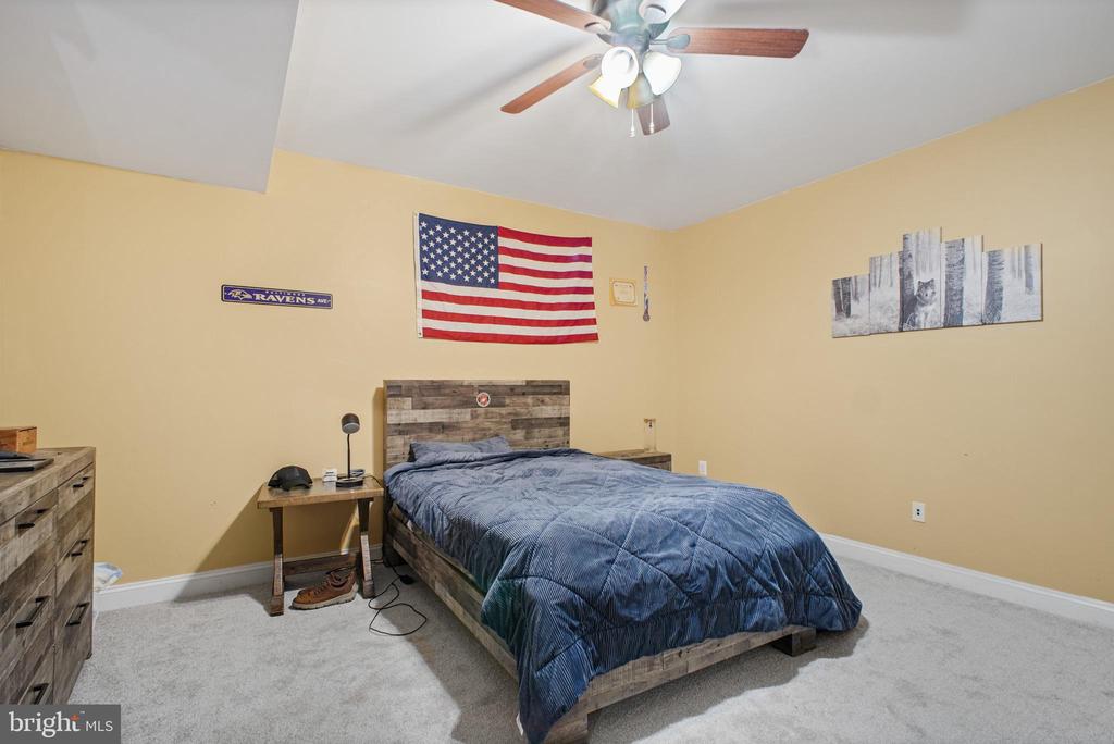 12504 SINGLE OAK RD, FREDERICKSBURG, Virginia 22407, 5 Bedrooms Bedrooms, ,3 BathroomsBathrooms,Residential,12504 SINGLE OAK RD,VASP2041472 MLS # VASP2041472