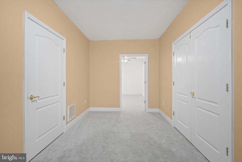 12504 SINGLE OAK RD, FREDERICKSBURG, Virginia 22407, 5 Bedrooms Bedrooms, ,3 BathroomsBathrooms,Residential,12504 SINGLE OAK RD,VASP2041472 MLS # VASP2041472