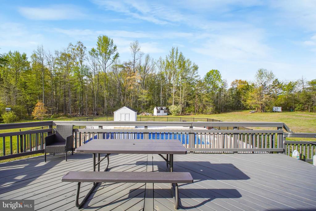 12504 SINGLE OAK RD, FREDERICKSBURG, Virginia 22407, 5 Bedrooms Bedrooms, ,3 BathroomsBathrooms,Residential,12504 SINGLE OAK RD,VASP2041472 MLS # VASP2041472