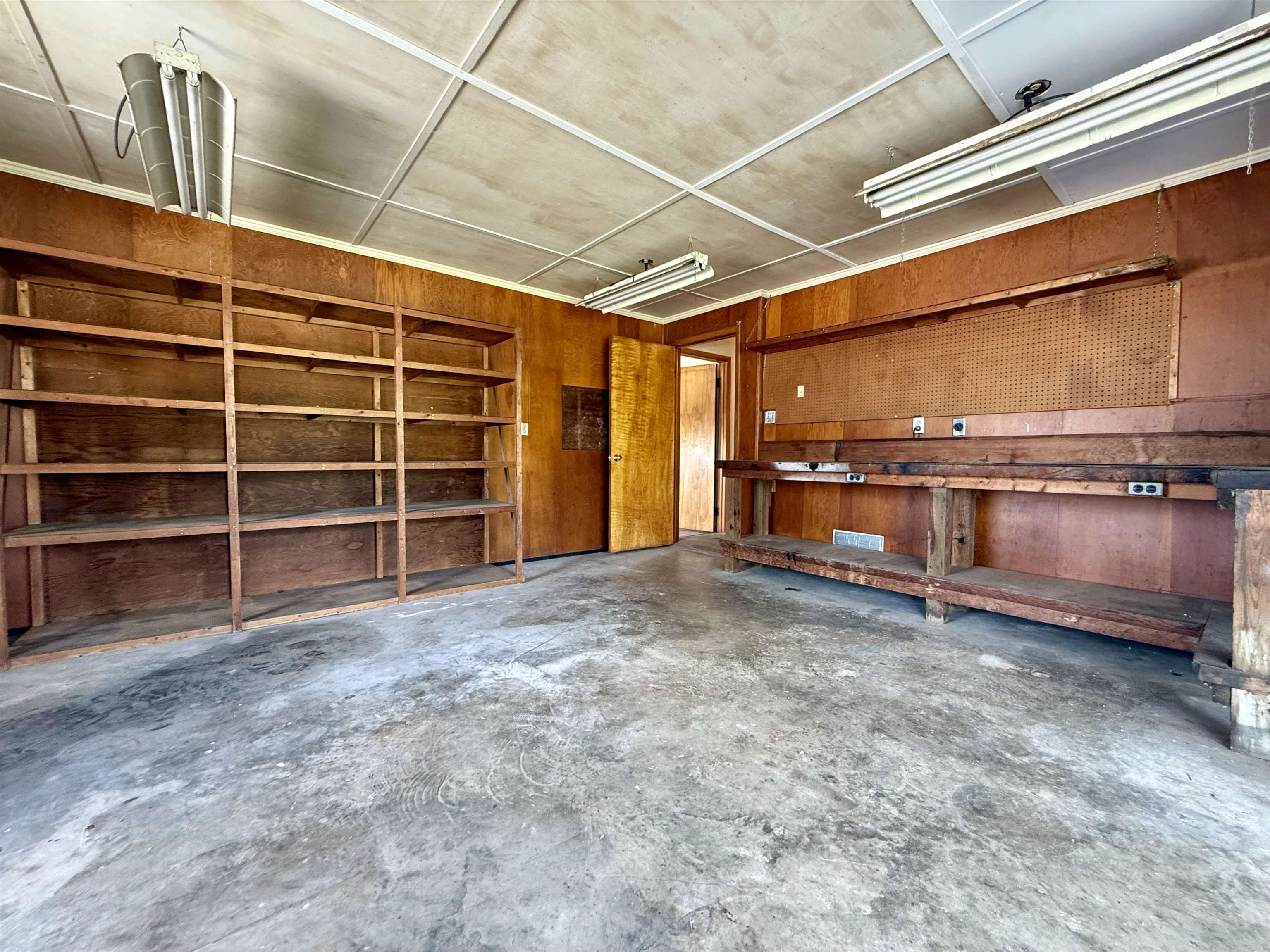 369 MONGER HILL RD, ELKTON, Virginia 22827, 3 Bedrooms Bedrooms, ,2 BathroomsBathrooms,Residential,369 MONGER HILL RD,676541 MLS # 676541