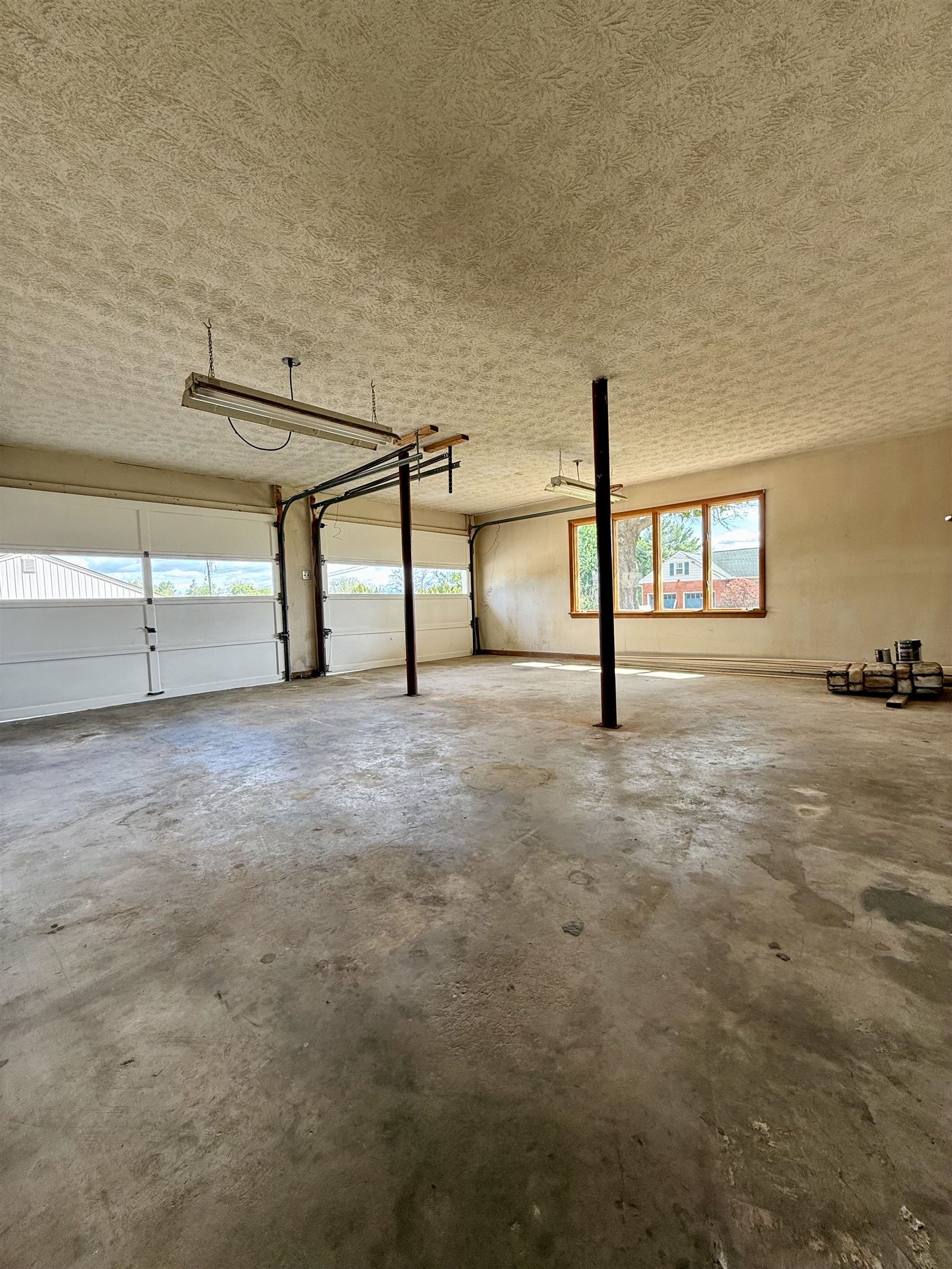 369 MONGER HILL RD, ELKTON, Virginia 22827, 3 Bedrooms Bedrooms, ,2 BathroomsBathrooms,Residential,369 MONGER HILL RD,676541 MLS # 676541