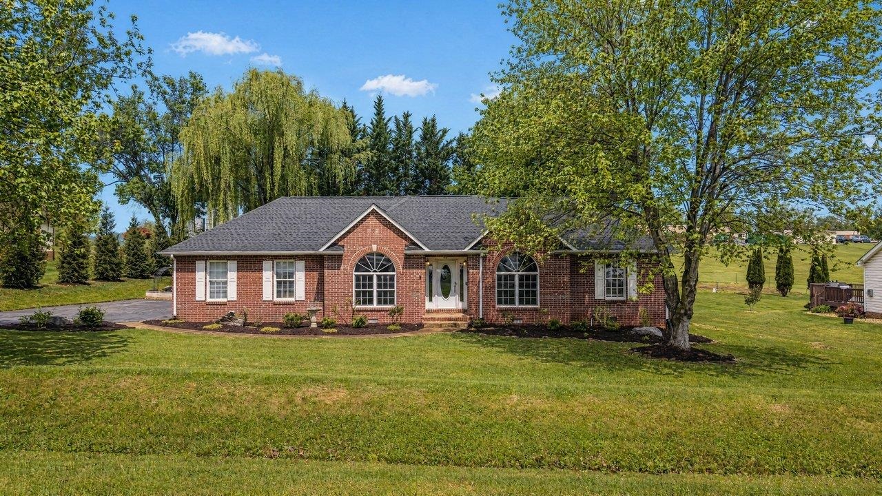 20 DIRBY WAY, FISHERSVILLE, Virginia 22939, 3 Bedrooms Bedrooms, ,2 BathroomsBathrooms,Residential,20 DIRBY WAY,676543 MLS # 676543