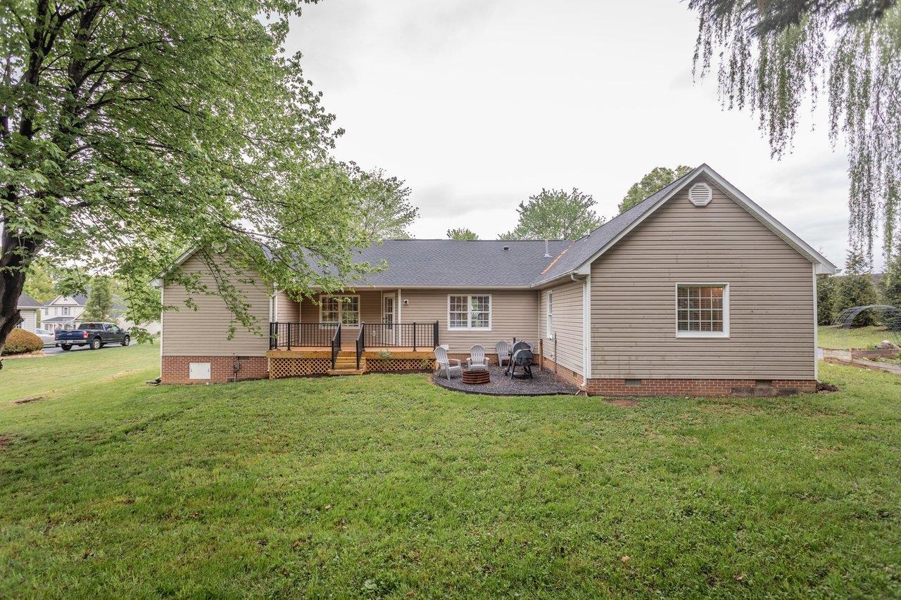 20 DIRBY WAY, FISHERSVILLE, Virginia 22939, 3 Bedrooms Bedrooms, ,2 BathroomsBathrooms,Residential,20 DIRBY WAY,676543 MLS # 676543