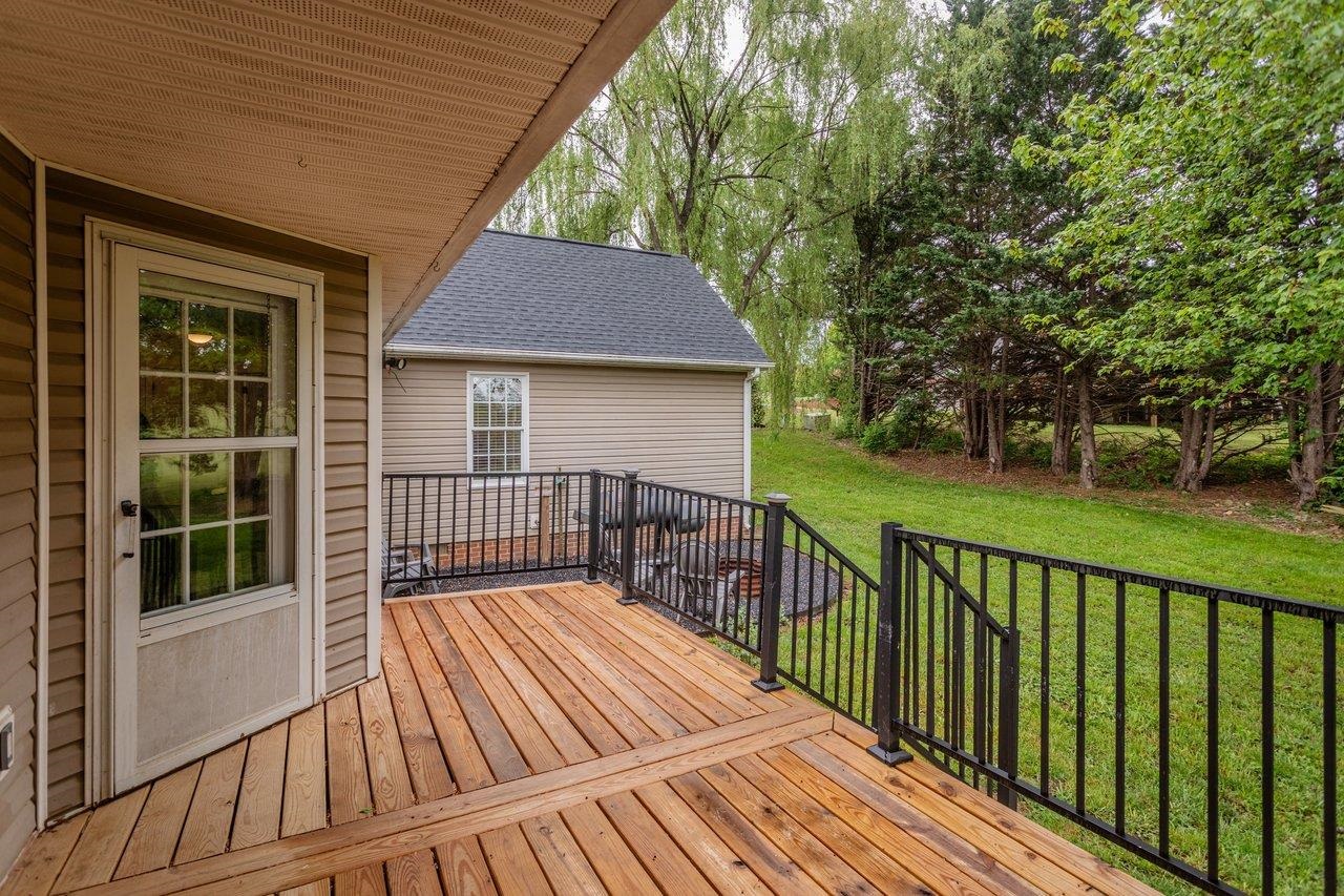20 DIRBY WAY, FISHERSVILLE, Virginia 22939, 3 Bedrooms Bedrooms, ,2 BathroomsBathrooms,Residential,20 DIRBY WAY,676543 MLS # 676543