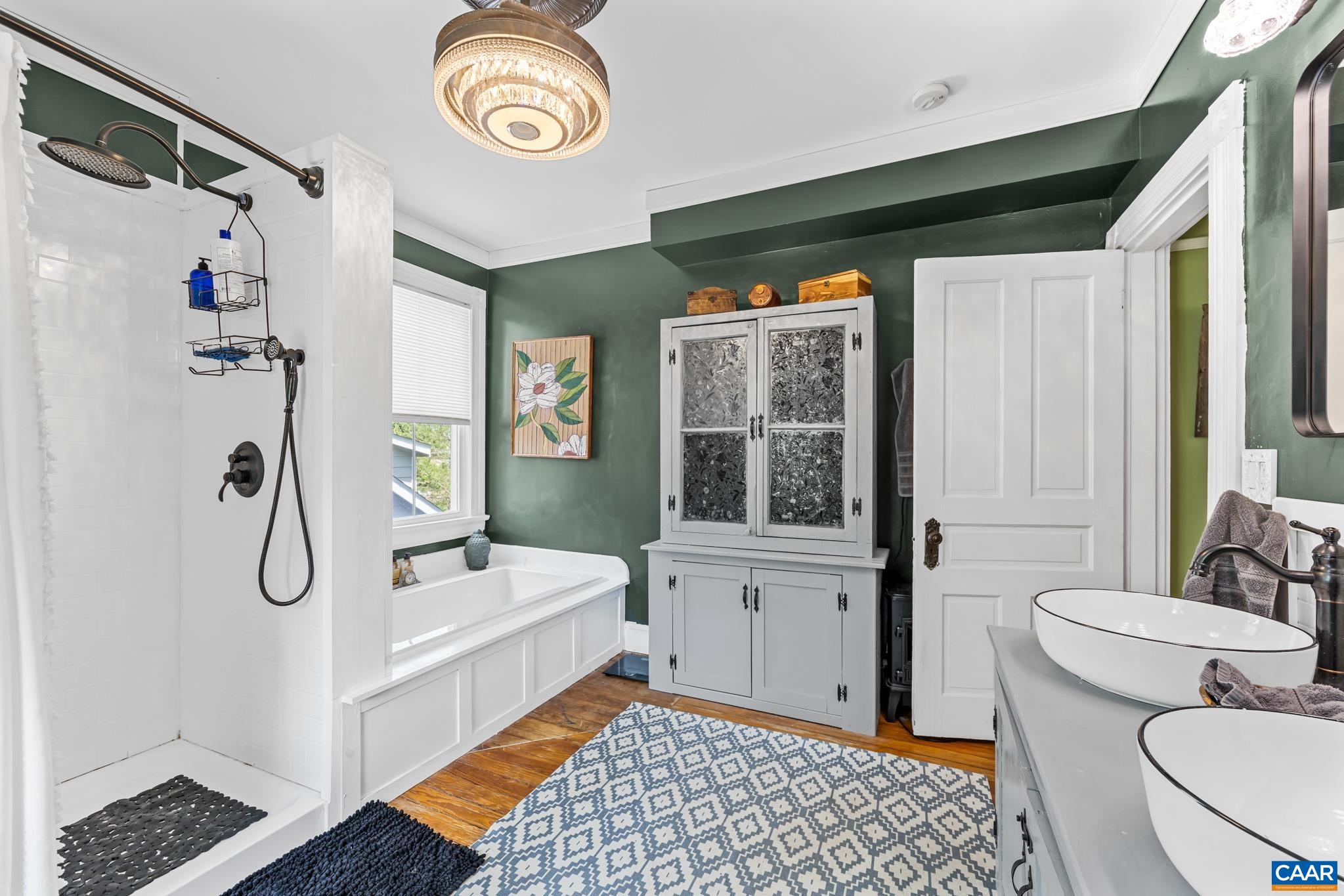 159 W WASHINGTON ST, ORANGE, Virginia 22960, 3 Bedrooms Bedrooms, ,2 BathroomsBathrooms,Residential,159 W WASHINGTON ST,676545 MLS # 676545
