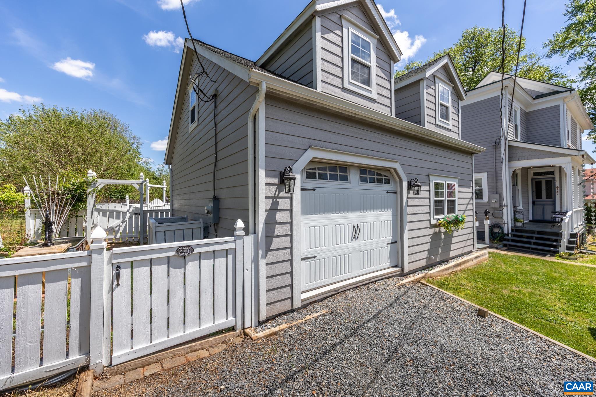 159 W WASHINGTON ST, ORANGE, Virginia 22960, 3 Bedrooms Bedrooms, ,2 BathroomsBathrooms,Residential,159 W WASHINGTON ST,676545 MLS # 676545