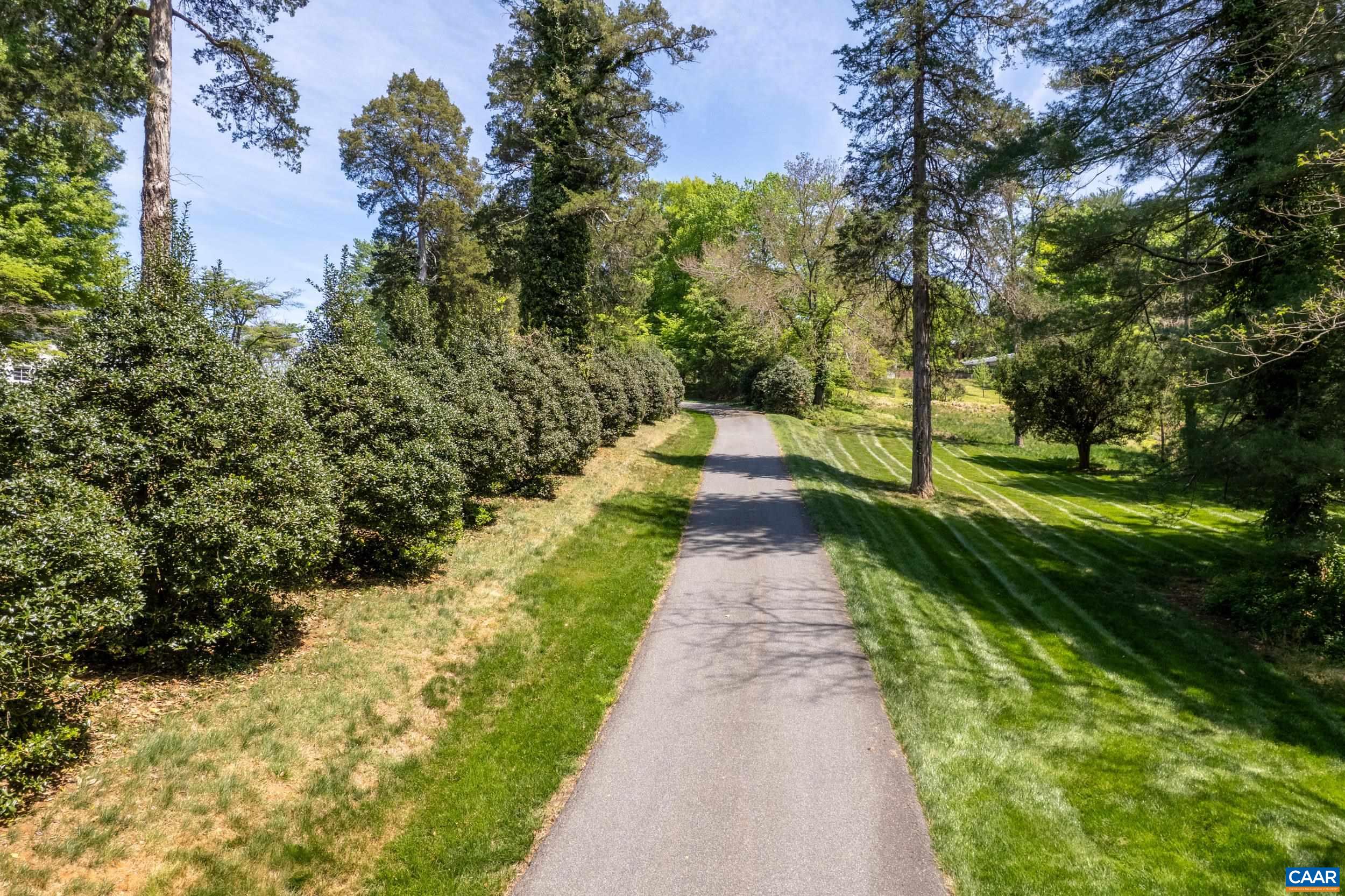 1545 BROOK HILL LN, CHARLOTTESVILLE, Virginia 22901, 5 Bedrooms Bedrooms, ,4 BathroomsBathrooms,Residential,1545 BROOK HILL LN,676546 MLS # 676546