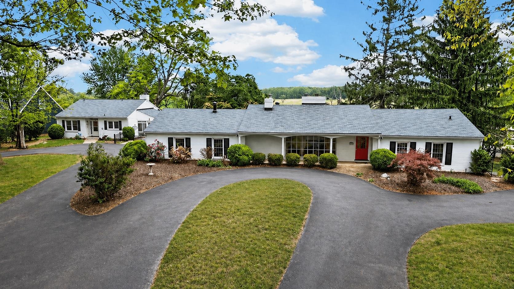 59 CATTLE SCALES RD, WAYNESBORO, Virginia 22980, 4 Bedrooms Bedrooms, ,4 BathroomsBathrooms,Residential,59 CATTLE SCALES RD,676547 MLS # 676547