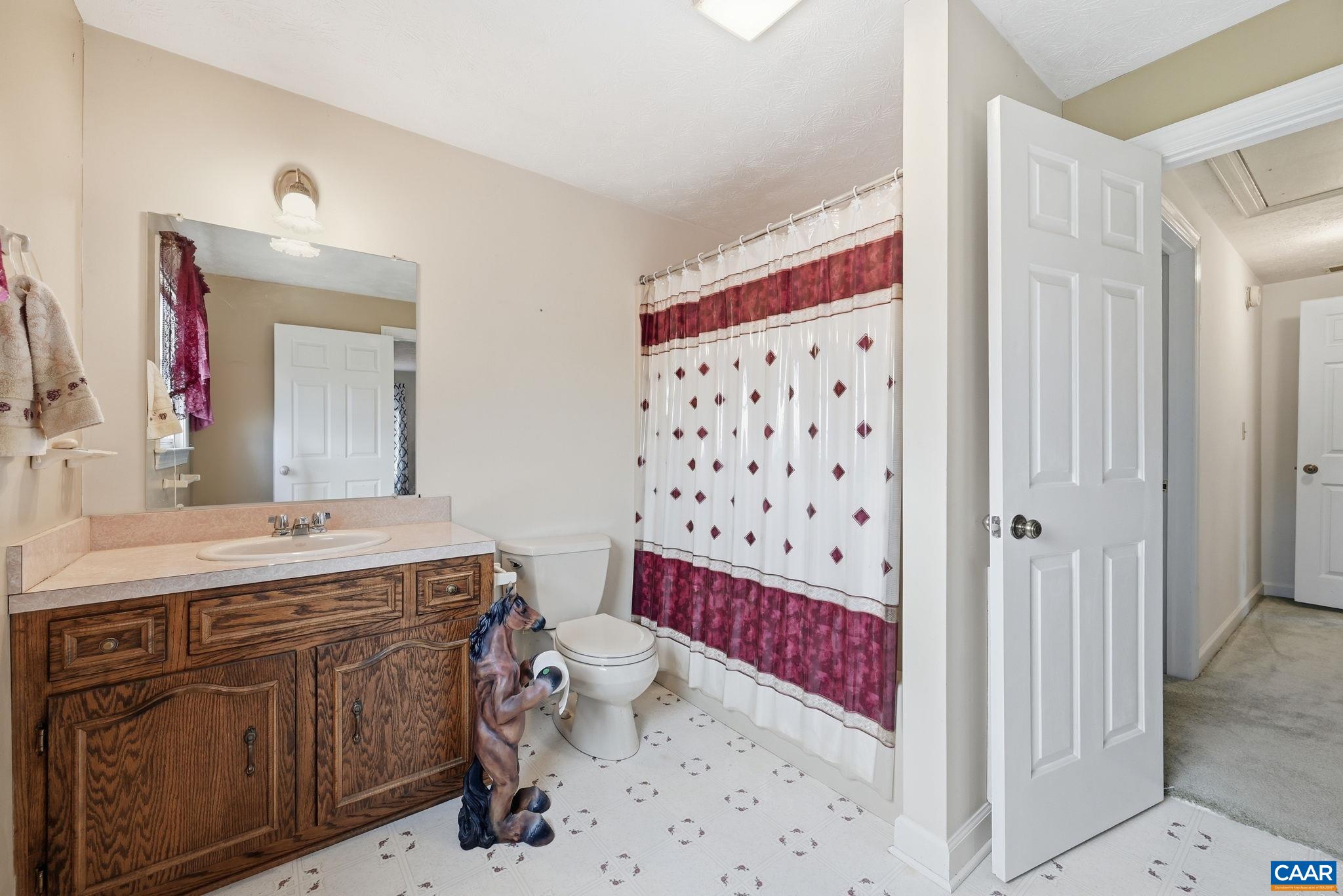 10002 DYKE RD, STANARDSVILLE, Virginia 22973, 4 Bedrooms Bedrooms, ,2 BathroomsBathrooms,Residential,The Mountain Farmhouse,10002 DYKE RD,676548 MLS # 676548