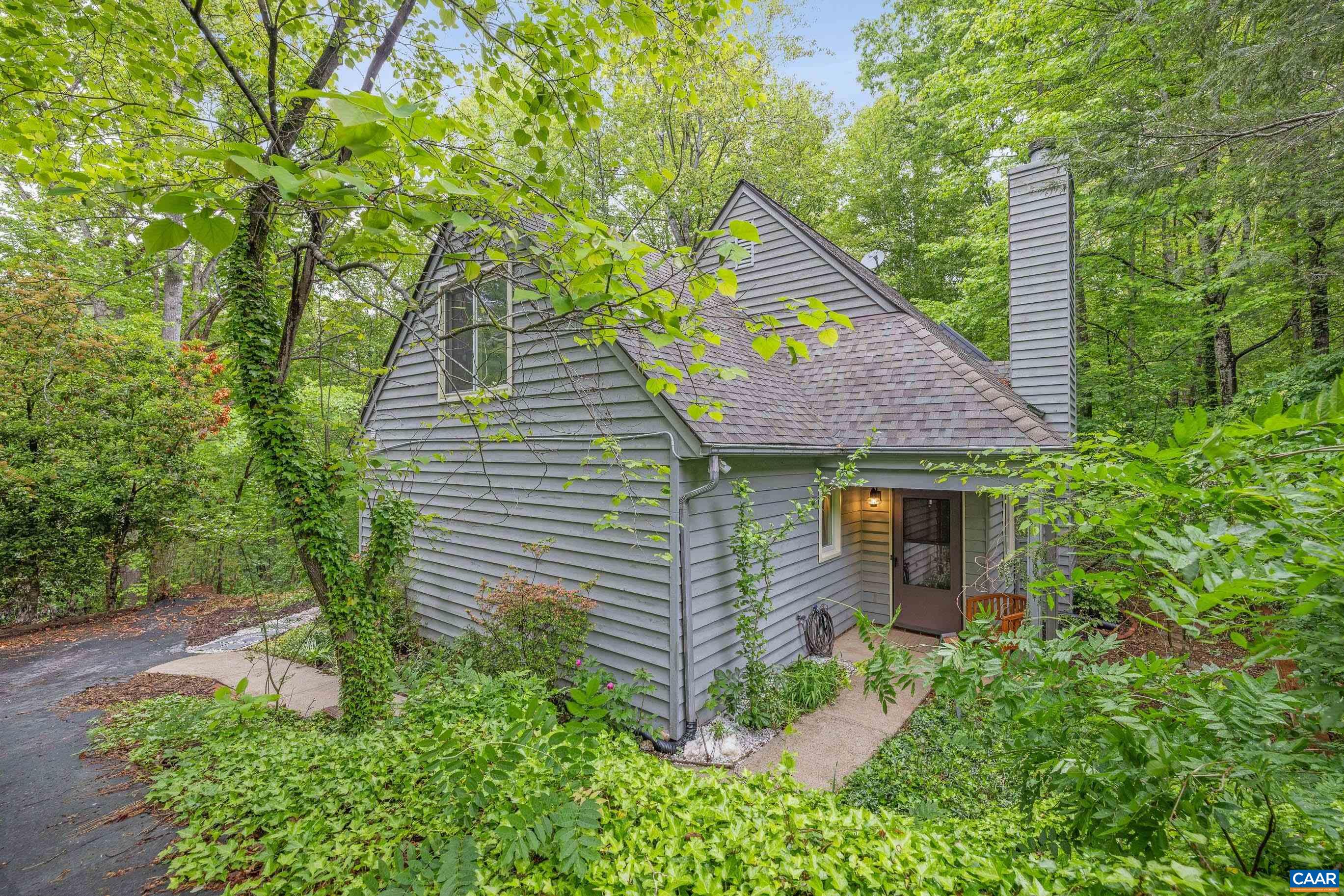 1621 SHADY GROVE CT, CHARLOTTESVILLE, Virginia 22902, 4 Bedrooms Bedrooms, ,3 BathroomsBathrooms,Residential,1621 SHADY GROVE CT,676553 MLS # 676553