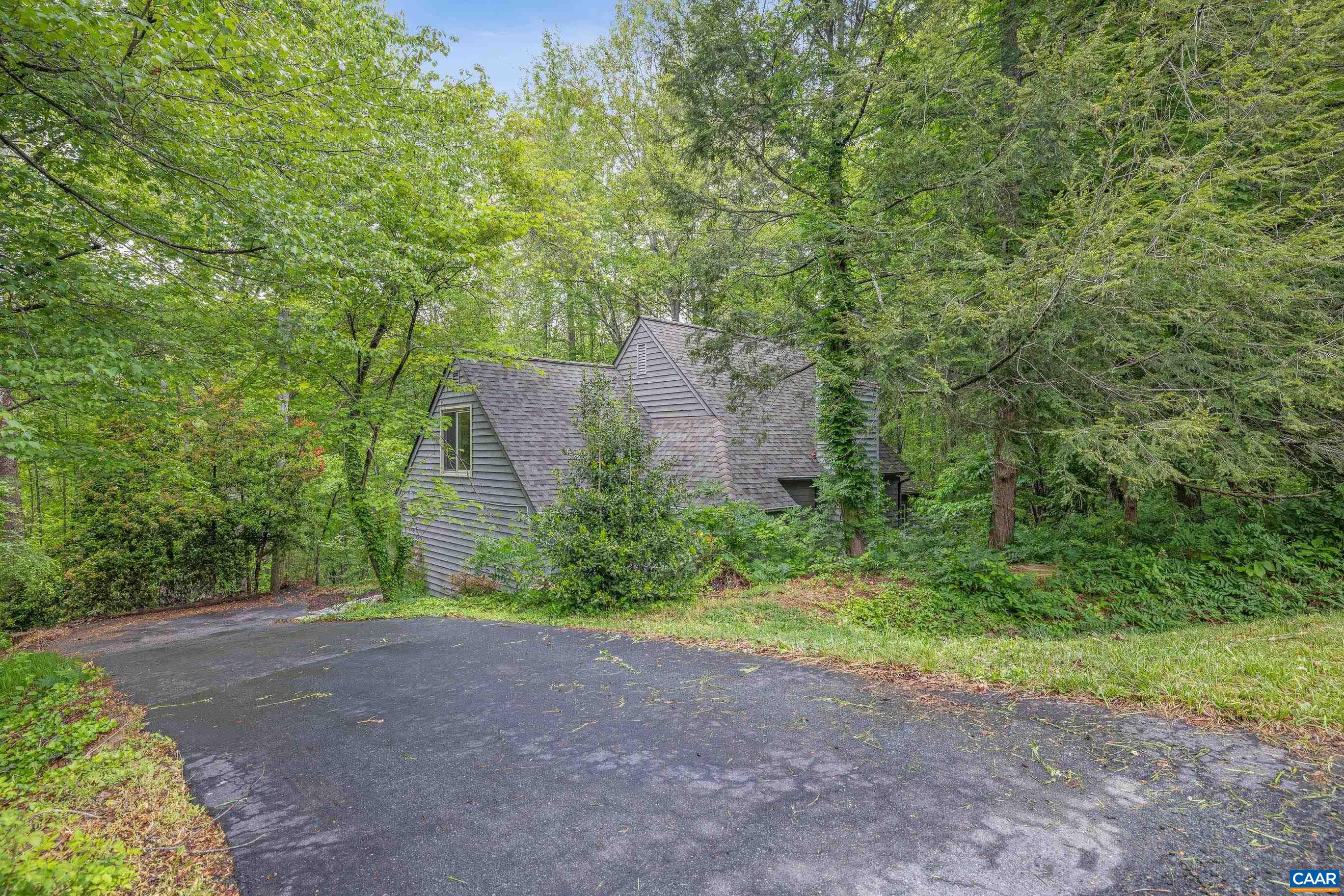 1621 SHADY GROVE CT, CHARLOTTESVILLE, Virginia 22902, 4 Bedrooms Bedrooms, ,3 BathroomsBathrooms,Residential,1621 SHADY GROVE CT,676553 MLS # 676553