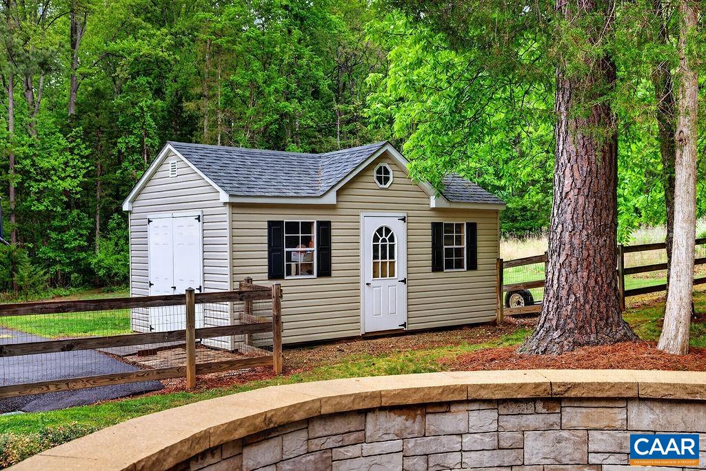 1300 WEST LEIGH DR, CHARLOTTESVILLE, Virginia 22901, 4 Bedrooms Bedrooms, ,2 BathroomsBathrooms,Residential,1300 WEST LEIGH DR,676556 MLS # 676556