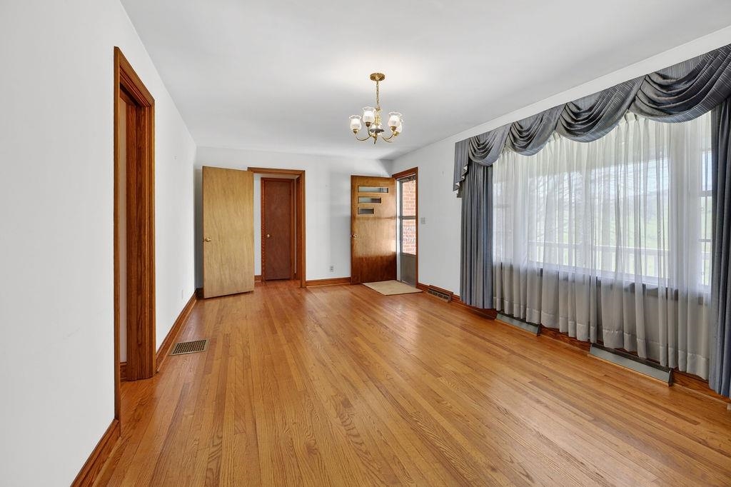 488 BUFFALO GAP HWY, CHURCHVILLE, Virginia 24421, 2 Bedrooms Bedrooms, ,1 BathroomBathrooms,Residential,488 BUFFALO GAP HWY,676560 MLS # 676560
