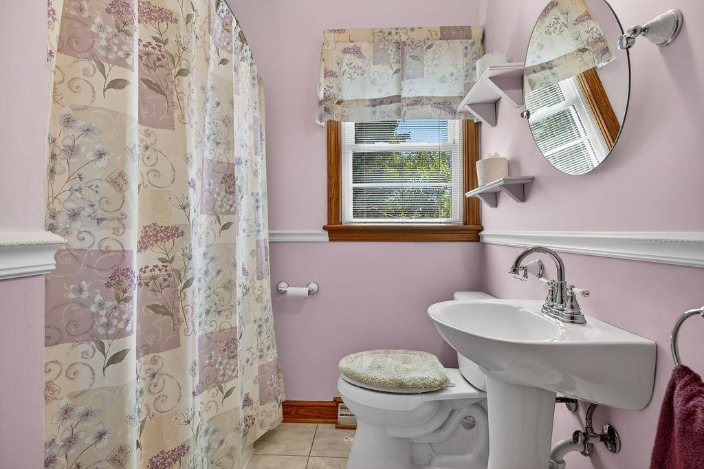488 BUFFALO GAP HWY, CHURCHVILLE, Virginia 24421, 2 Bedrooms Bedrooms, ,1 BathroomBathrooms,Residential,488 BUFFALO GAP HWY,676560 MLS # 676560