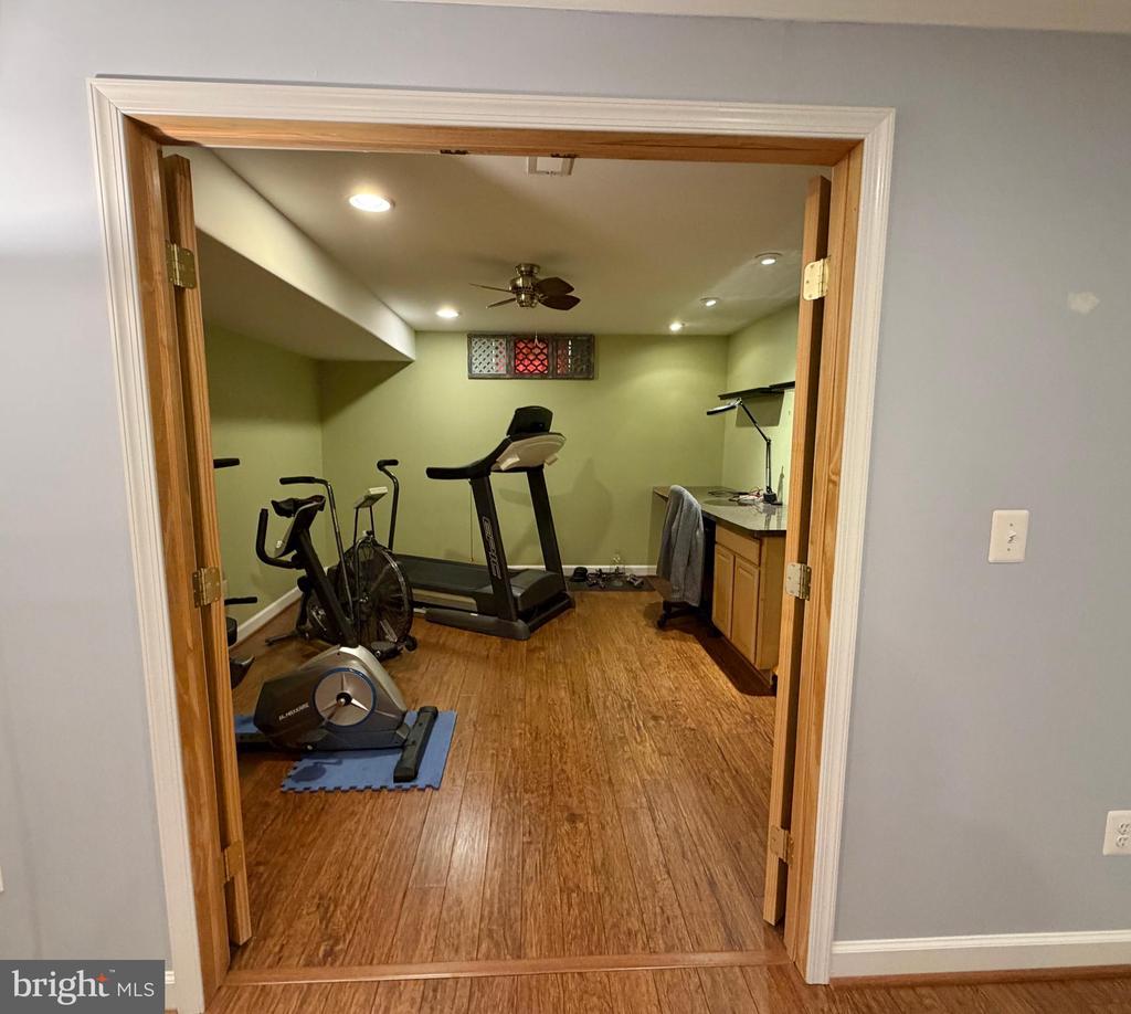 11100 COPELAND CT, FREDERICKSBURG, Virginia 22407, 5 Bedrooms Bedrooms, ,4 BathroomsBathrooms,Residential,11100 COPELAND CT,VASP2039510 MLS # VASP2039510