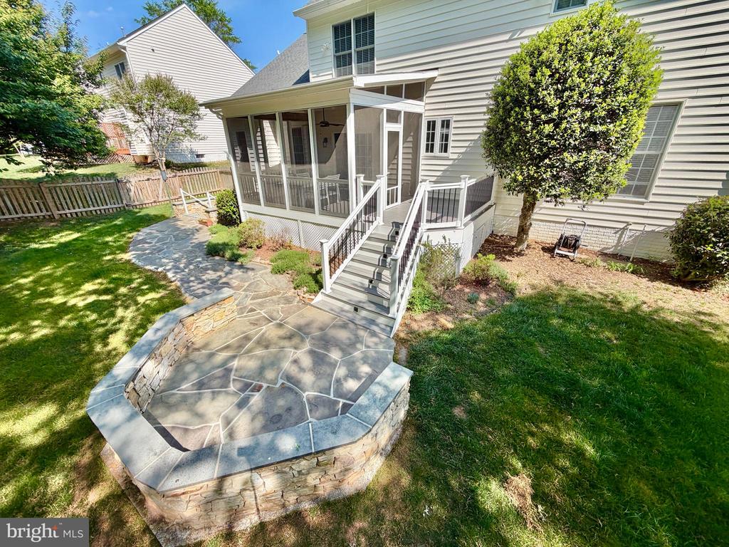 11100 COPELAND CT, FREDERICKSBURG, Virginia 22407, 5 Bedrooms Bedrooms, ,4 BathroomsBathrooms,Residential,11100 COPELAND CT,VASP2039510 MLS # VASP2039510