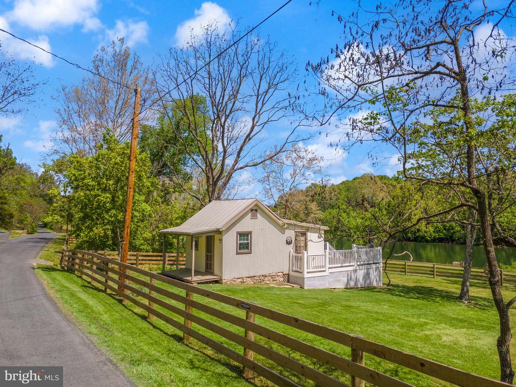 1449 EGYPT BEND RD, LURAY, Virginia 22835, ,1 BathroomBathrooms,Residential,1449 EGYPT BEND RD,VAPA2006258 MLS # VAPA2006258