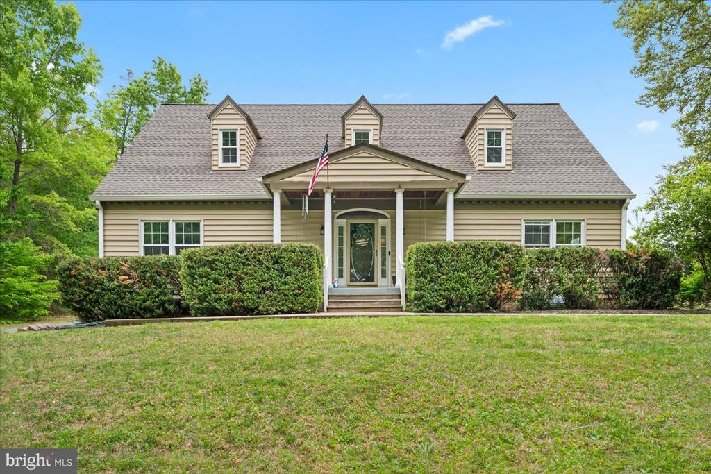 7403 BARRISTER CT, SPOTSYLVANIA, Virginia 22553, 5 Bedrooms Bedrooms, ,3 BathroomsBathrooms,Residential,7403 BARRISTER CT,VASP2040646 MLS # VASP2040646