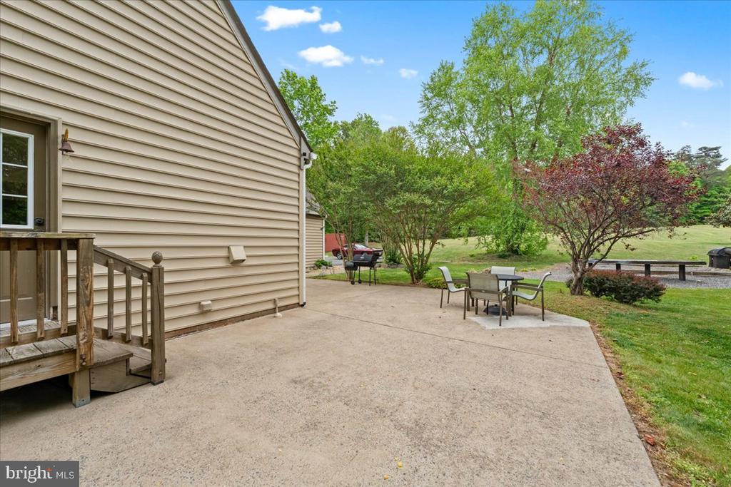7403 BARRISTER CT, SPOTSYLVANIA, Virginia 22553, 5 Bedrooms Bedrooms, ,3 BathroomsBathrooms,Residential,7403 BARRISTER CT,VASP2040646 MLS # VASP2040646