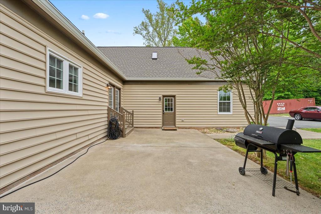 7403 BARRISTER CT, SPOTSYLVANIA, Virginia 22553, 5 Bedrooms Bedrooms, ,3 BathroomsBathrooms,Residential,7403 BARRISTER CT,VASP2040646 MLS # VASP2040646