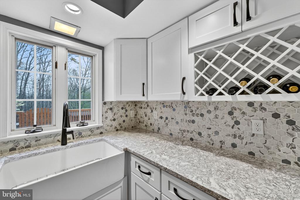 4117 RUNNING QUAIL TRL, AMISSVILLE, Virginia 20106, 4 Bedrooms Bedrooms, ,3 BathroomsBathrooms,Residential,4117 RUNNING QUAIL TRL,VACU2013022 MLS # VACU2013022