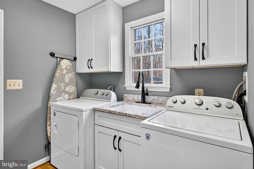 4117 RUNNING QUAIL TRL, AMISSVILLE, Virginia 20106, 4 Bedrooms Bedrooms, ,3 BathroomsBathrooms,Residential,4117 RUNNING QUAIL TRL,VACU2013022 MLS # VACU2013022
